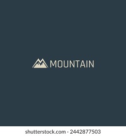 Diseño de logotipo de cumbre de montaña. Conjunto de iconos de aventura de senderismo al aire libre. Símbolo de viaje alpino. Ilustración de vector