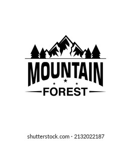 logotipo de diseño de bosques de montaña y pino