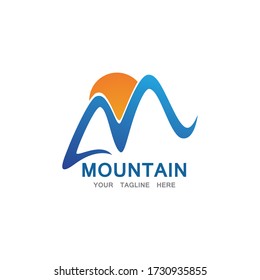 Vector de plantillas de negocio de logotipos de montaña y sol