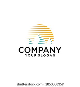 Logo de Mountain y Sunset. azul y naranja.