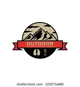 Bergsteigerlogo. Logo des Berg-Basecamp