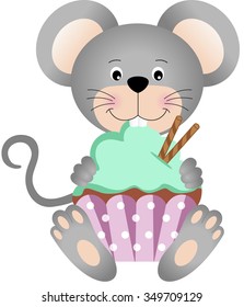 Mouse eating cupcake

