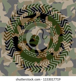 mouse icon inside camo texture