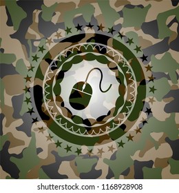 mouse icon on camo texture