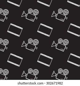 Movie camera and clapper board doodle vector seamless
