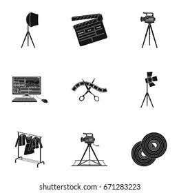 A movie camera, a floodlight, a chromakey and other equipment for the cinema.Making movie set collection icons in black style vector symbol stock illustration web.
