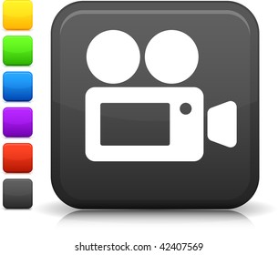 Icono de cámara de película en botón de Internet cuadrado Seis opciones de color incluidas.
