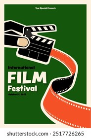 Plantilla de diseño de carteles del festival de cine y cine decorada con pizarra de película y tira de película. Elemento de diseño se puede utilizar para el folleto, volante, folleto, impresión, invitación, Ilustración vectorial