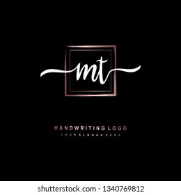 MT initial signature logo. handwriting logo template vector,