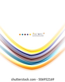 Líneas multicolores sobre fondo abstracto de concepto de movimiento en blanco. Vector