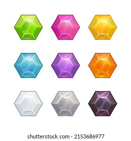 Activos de cristal polígono multicolor para el diseño de juegos. Kit de interfaz gráfica de usuario de piedra de gema brillante. Colección de gemas de dibujos animados. Coloridas joyas de faceta. Ruby, esmeralda, diamante, botones brillantes sobre fondo blanco.