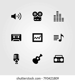 Multimedia vector icons set. microphone, movie player and cassette