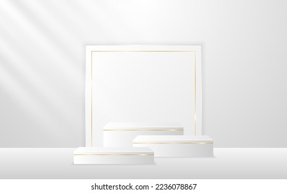 Mehrstufiges weißes Podium mit weißen Quadraten und eleganten goldenen Linien auf der Rückseite zur Produktpräsentation. Darstellung kosmetischer Mittel. Vektorgrafik
