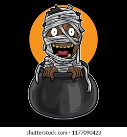 Mummy in a big pot smiling