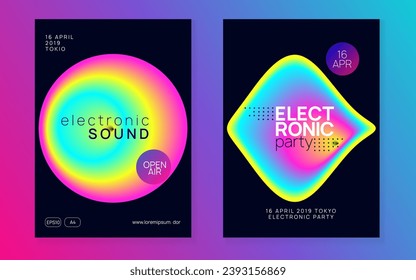 Festival de Música. Patrón Creativo Para Forma De Folleto. Cartel de Fun Techno. Concepto De Trance Y Discoteca. Genial Glitch Para Invitación. Festival De Música Rosa Y Azul