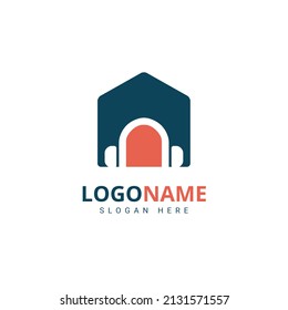 Music house logo concept. Headset icon and home logo design. Simple and creative logo template 