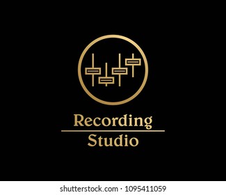 Music Icon logo Vector