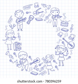 Music school for kids Vector illustration Children singing songs, playing musical instruments Kindergarten Doodle icon collection Illustration for children music lesson