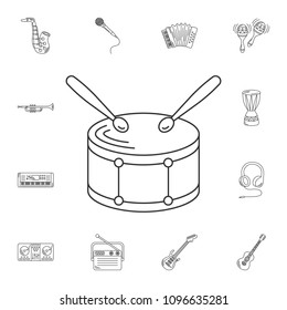 Musical drum icon. Simple element illustration. Musical drum symbol design from Musical collection set. Can be used for web and mobile on white background