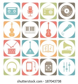  Musical icons set. Vector.  EPS-10 (non transparent elements, non gradient).