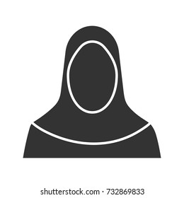 Muslim woman silhouette glyph icon. Silhouette symbol. Negative space. Muslim traditional clothes. Islamic culture. Hijab. Vector isolated illustration