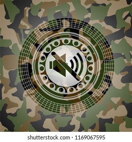 mute icon inside camouflage texture