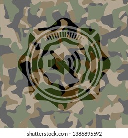 mute icon inside camouflage texture