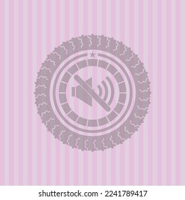 icono silenciar dentro del emblema rosado. Retro. Diseño de vectores. 