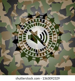 mute icon on camo pattern