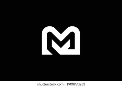 Diseño del logo de la carta MV sobre fondo de lujo. Concepto de logotipo de letras de monograma de VM. Diseño de iconos de MV. Icono de letra blanca elegante y profesional de VM sobre fondo negro.