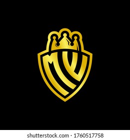 Logo de monograma MW con plantilla de diseño de estilo escudo y corona aislado en fondo negro