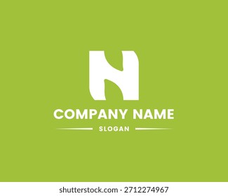 Logotipo de la letra N con el logotipo blanco del espacio de la hoja
