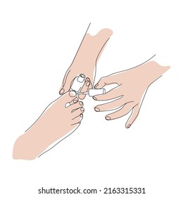 pintura de uñas con polillas, proceso de pedicura. pincel, esmalte de uñas. tratamientos de belleza y pedicura. Cuidado de las uñas en un salón de uñas