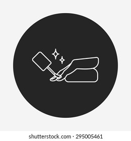Nail polish line icon