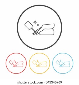 Nail polish line icon