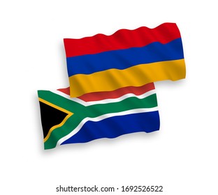 Banderas de olas de tela vectorial nacional de Armenia y la República de Sudáfrica aisladas de fondo blanco. 1 a 2 proporciones.