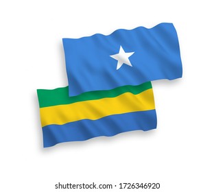 Banderas de olas de tela vectorial nacional de Gabón y Somalia aisladas en fondo blanco. de 1 a 2.