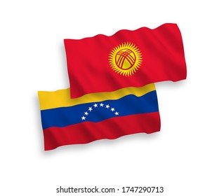 Banderas de olas de tela vectorial nacional de Venezuela y Kirguistán aisladas en fondo blanco. de 1 a 2.