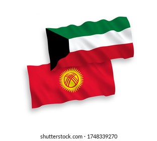 Banderas de olas de tela vectorial nacional de Kirguistán y Kuwait aisladas en fondo blanco. de 1 a 2.