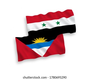 Nationale Vektor-Wellen-Flaggen von Antigua und Barbuda und Syrien einzeln auf weißem Hintergrund. 1 bis 2 %.