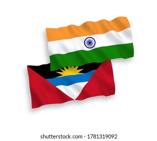 Nationale Vektor-Wellen-Flaggen von Indien und Antigua und Barbuda einzeln auf weißem Hintergrund. 1 bis 2 %.