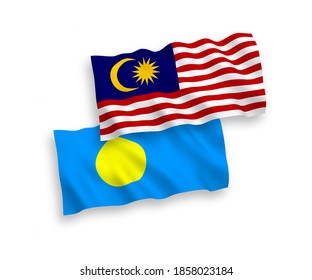 Nationale Vektor-Wellen-Flaggen von Palau und Malaysia einzeln auf weißem Hintergrund. 1 bis 2 %.