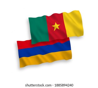 Banderas de olas de tela vectorial nacional de Camerún y Armenia aisladas en fondo blanco. de 1 a 2.