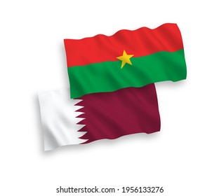 Banderas de olas de tela vectorial nacional de Burkina Faso y Qatar aisladas en fondo blanco. de 1 a 2.