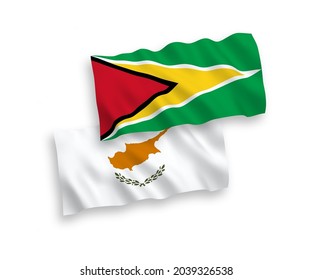 Nationale Vektor-Wellen-Flaggen von Zypern und der kooperativen Republik Guyana einzeln auf weißem Hintergrund. 1 bis 2 %.