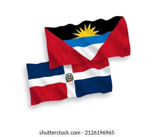 Nationale Vektor-Wellen-Flaggen der Dominikanischen Republik und Antigua und Barbuda einzeln auf weißem Hintergrund. 1 bis 2 %.
