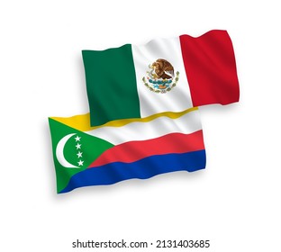 Banderas de olas de tela vectorial nacional de México y Unión de las Comoras aisladas en fondo blanco. de 1 a 2.