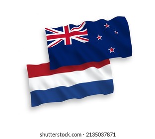 Banderas de olas de tela vectorial nacional de Nueva Zelanda y Holanda aisladas en fondo blanco. de 1 a 2.