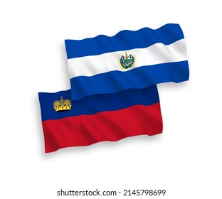 Banderas de ondulación de tela vectorial nacional de Liechtenstein y la República de El Salvador aisladas de fondo blanco. de 1 a 2.