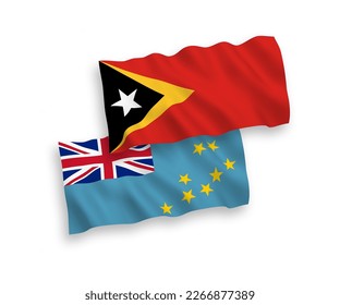 Banderas de olas de tela vectorial nacional de Tuvalu y Timor Oriental aisladas en fondo blanco. de 1 a 2.